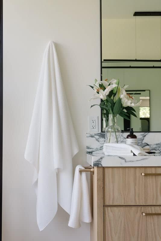 Cozy Earth Waffle Bath Towels - Image 4