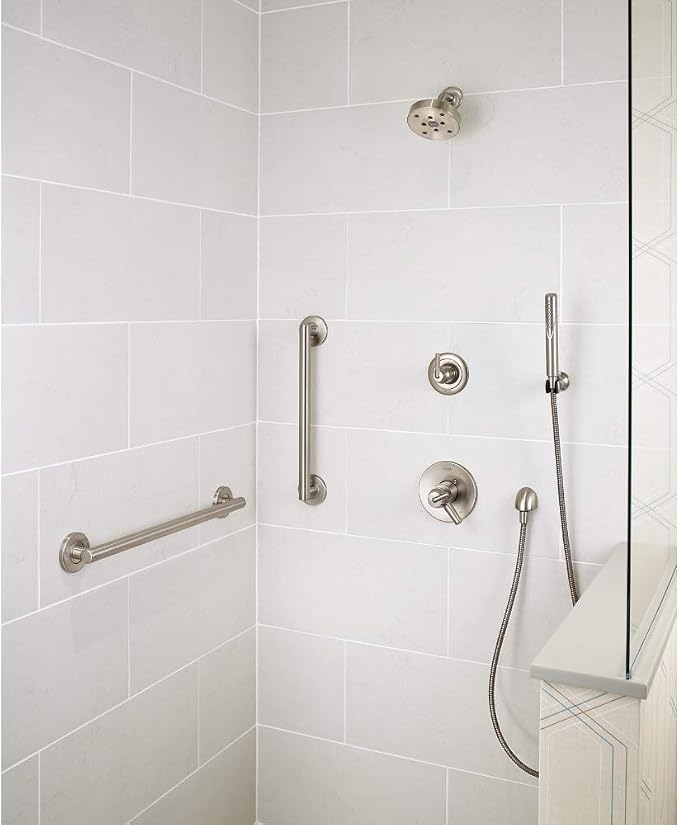 Delta Faucet 41818 Contemporary Grab Bar - Image 5