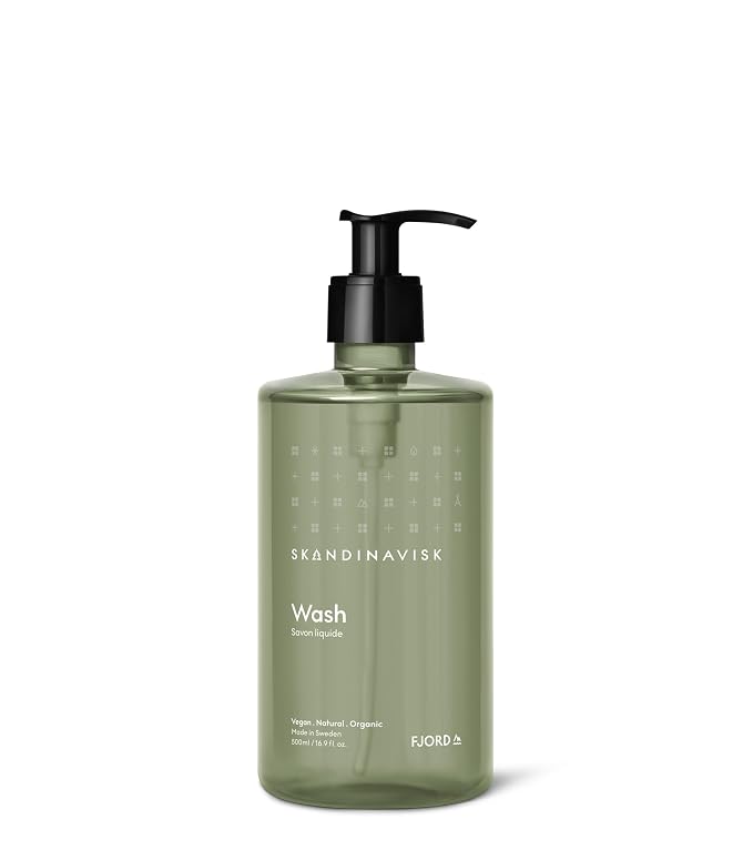 Skandinavisk FJORD Hand & Body Wash, Scent notes: Apple and pear blossom by Skandinavisk