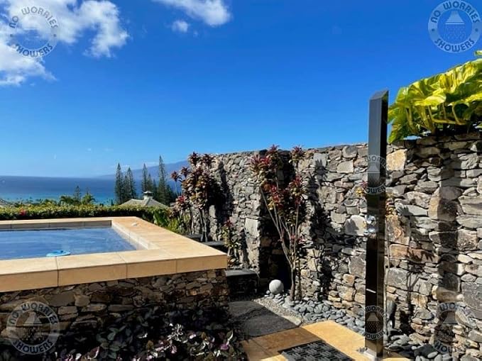 Toorak Black 316 Marine Grade Stainless Steel Massage Outdoor Shower Pane - Image 8