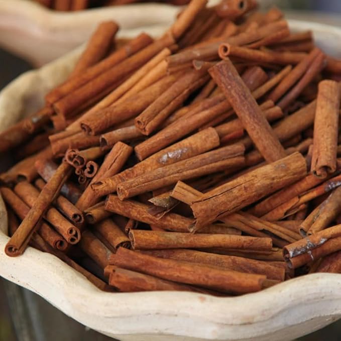 Aromatics International Cinnamon Hydrosol 100ml | Warm Aromatic Mist - Image 2