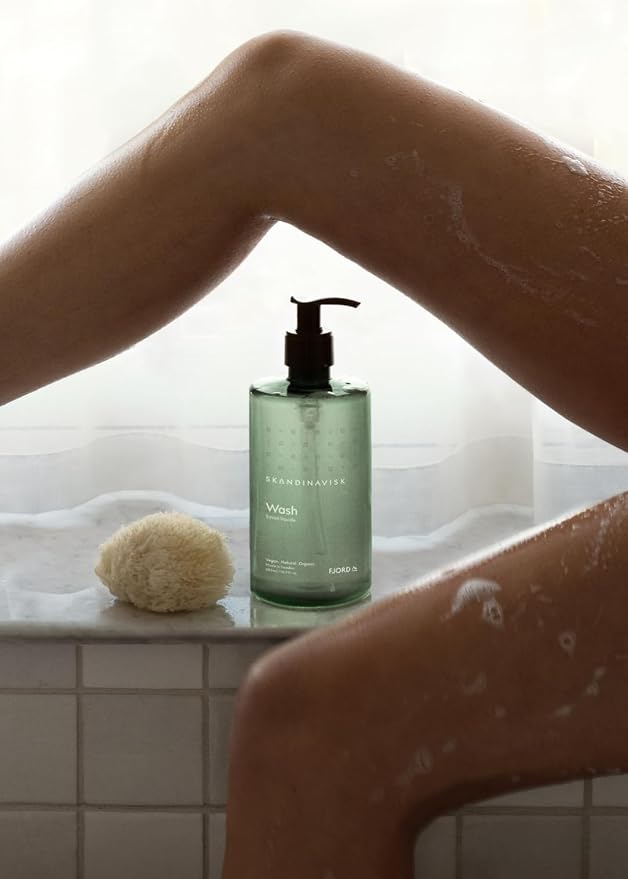 Skandinavisk FJORD Hand & Body Wash, Scent notes: Apple and pear blossom - Image 3