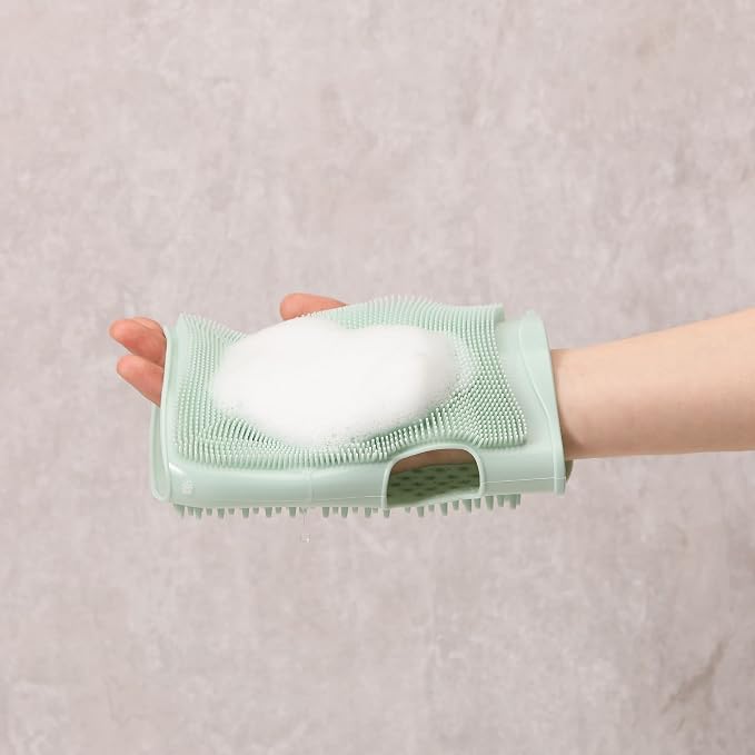 Innobaby Double Sided Silicone Massage Mitt Bath Scrubber Shower Brush & Scalp - Image 4