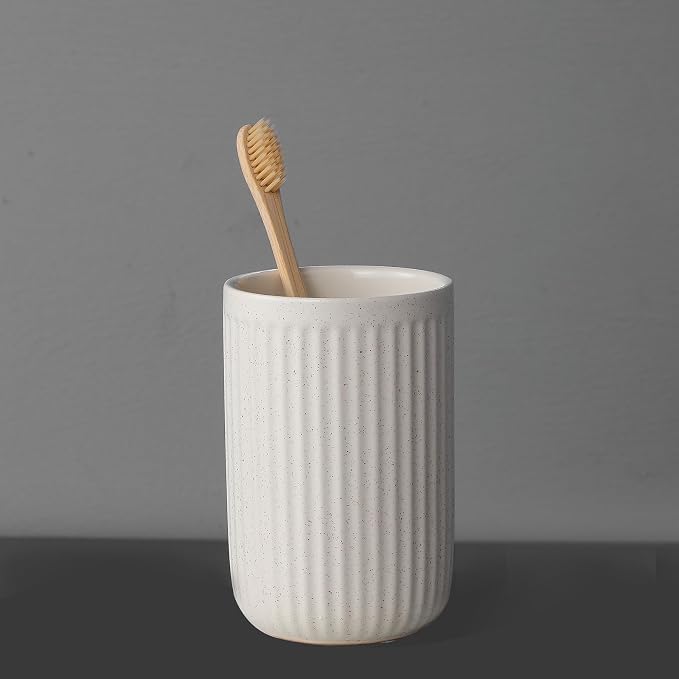 Toothbrush Holders for Bathrooms by BSDISP