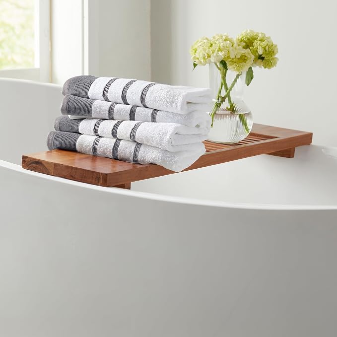 Great Bay Home Decorative Hand Towel Set by GreatBayHome