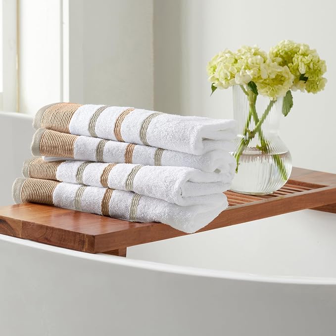 Great Bay Home Decorative Hand Towel Set by GreatBayHome