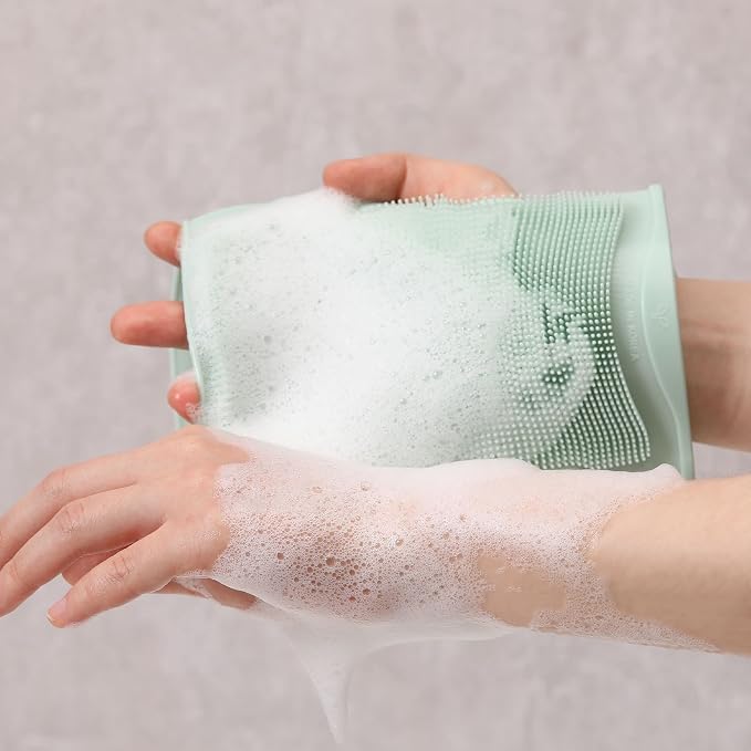 Innobaby Double Sided Silicone Massage Mitt Bath Scrubber Shower Brush & Scalp - Image 6