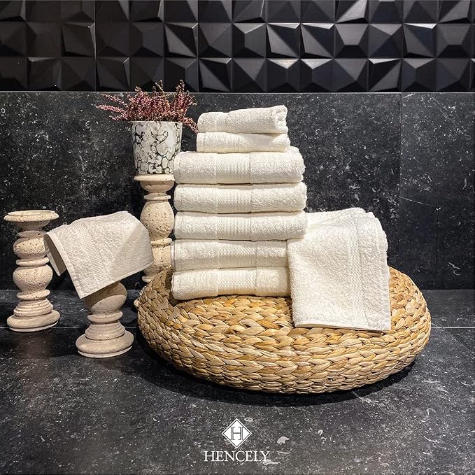 Hencely Luxury Hand Towel - Image 6