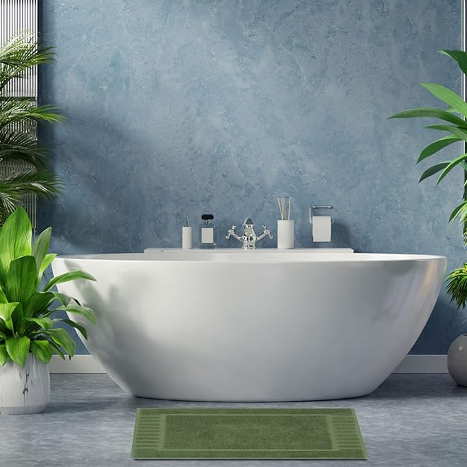 White Classic Luxury Bath Mat Floor Towel Set - Image 5