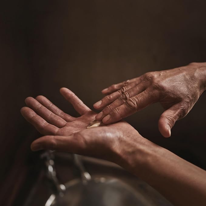Aesop Rejuvenate Intensive Body Balm | Deeply Hydrate - Image 4