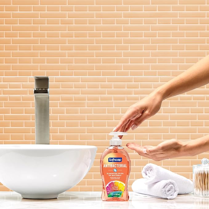 Softsoap Liquid Hand Soap, Crisp Clean Scent Hand Soap, 11.25 Ounce, 6 Pack - Image 2