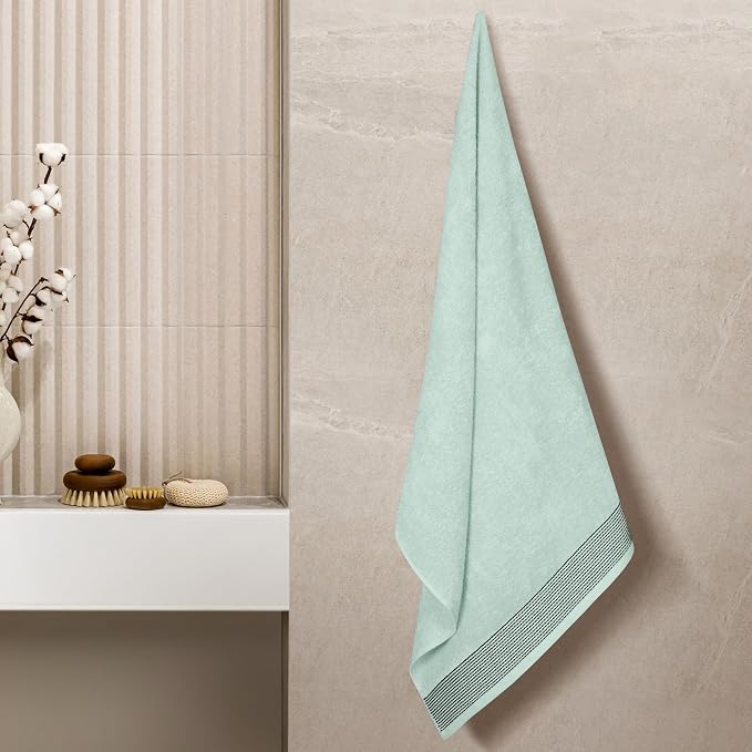 Belizzi Home Ultra Soft 4 Pack Oversized Bath Towel Set 27x54 inches, 100% - Image 3