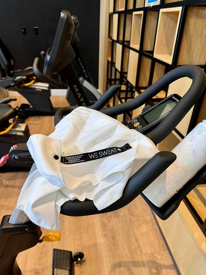 We Sweat’s Microfiber Gym Towels, Fast Drying Men & Women Workout Gear - Image 7