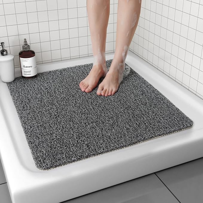 Non Slip Shower Mat, Comfortable Bath mat by Tchdio