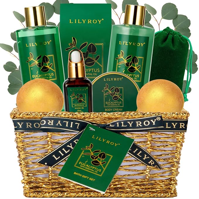 Bath and Body Gift Basket for Christmas by LILYROY