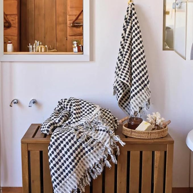 Pom Pom Turkish Bath and Beach Towels - Image 5