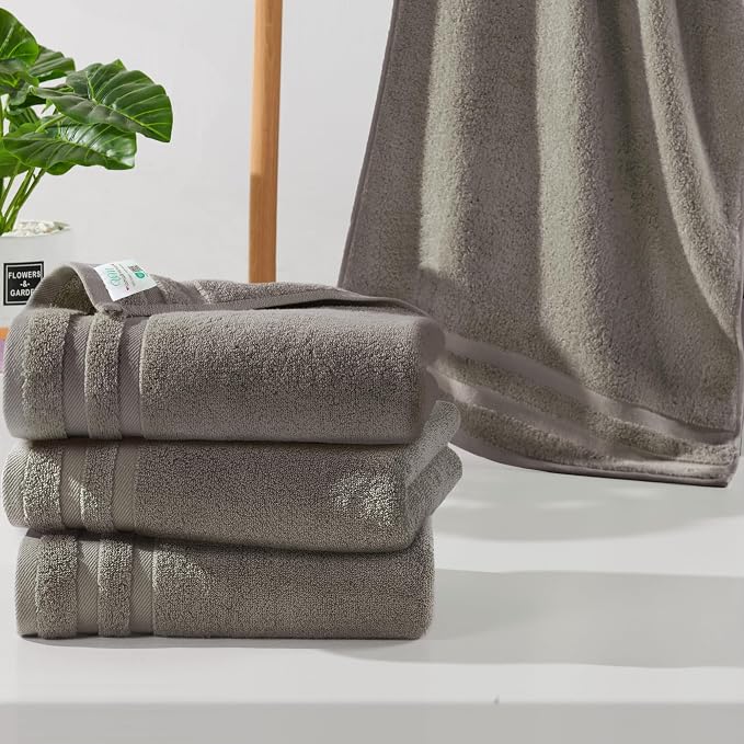 Hand Towels for Bathroom by VOOVAMOVAS