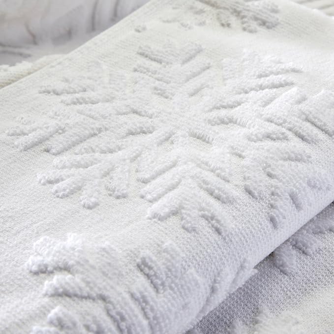 SKL Home Christmas/Winter Subtle Snowflakes Hand Towel 2pc Set - Image 3