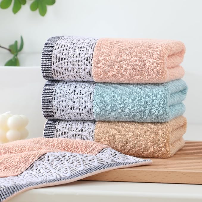2 Pack Decorative Hand Towels, Leaf Design Cotton, Soft Absorbent Quick-Drying - Image 3