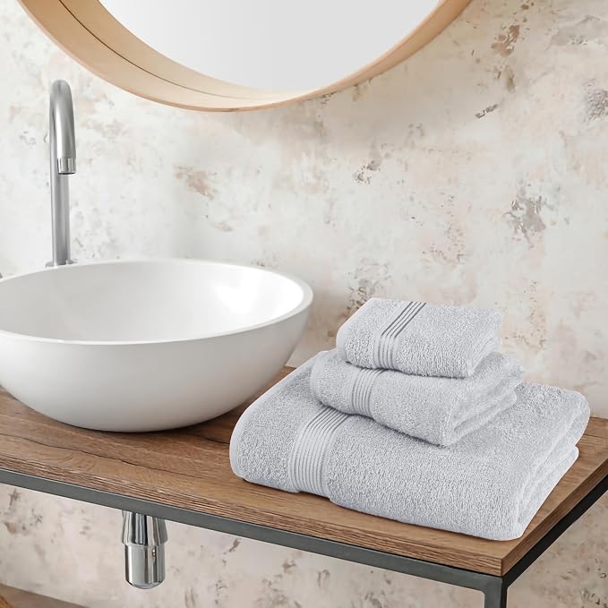 Belizzi Home Ultra Soft 3 Pack Cotton Towel Set, Contains a Bath Towel 28x55 - Image 3
