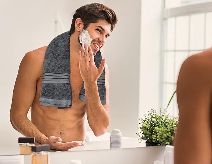 Utopia Towels 8 Piece Premium Towel Set, 2 Bath, 2 Hand, and 4 Washcloths - Image 5