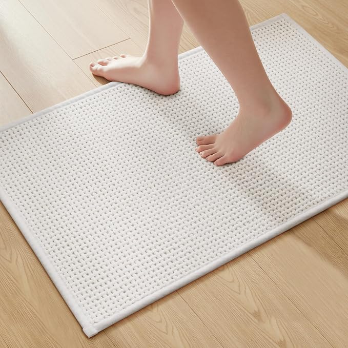 GRANNY SAYS White Bathroom Rugs Non Slip Washable, Absorbent Bath Mats by GRANNYSAYS