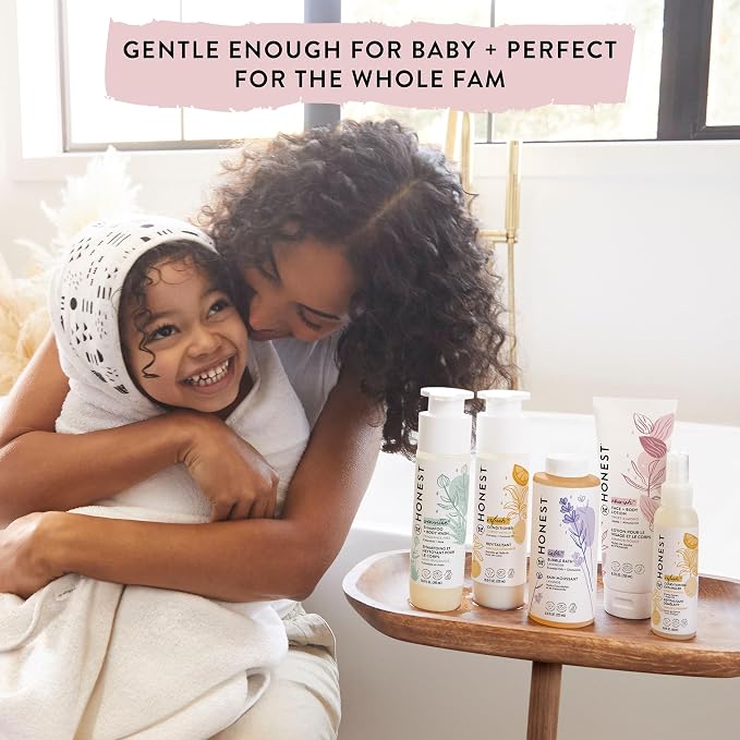 The Honest Company 2-in-1 Cleansing Shampoo and Body Wash Face Lotion Bundle - Image 5