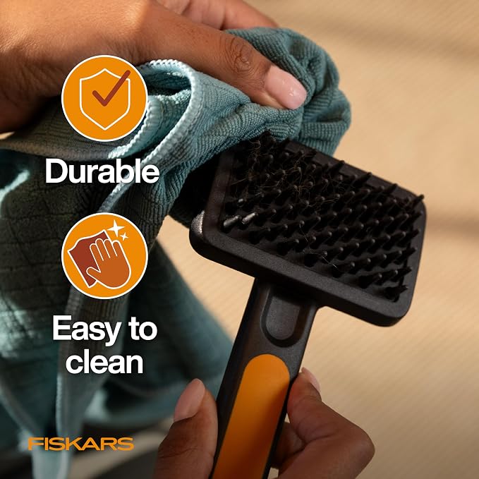 Fiskars Pet Brush - Image 8