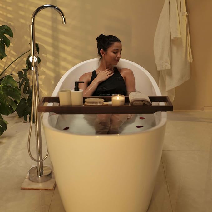 67" Luxury Freestanding Bathtub - Image 7