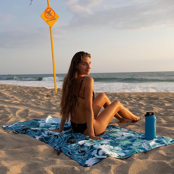 Elite Trend Microfiber Beach Towel - Image 7