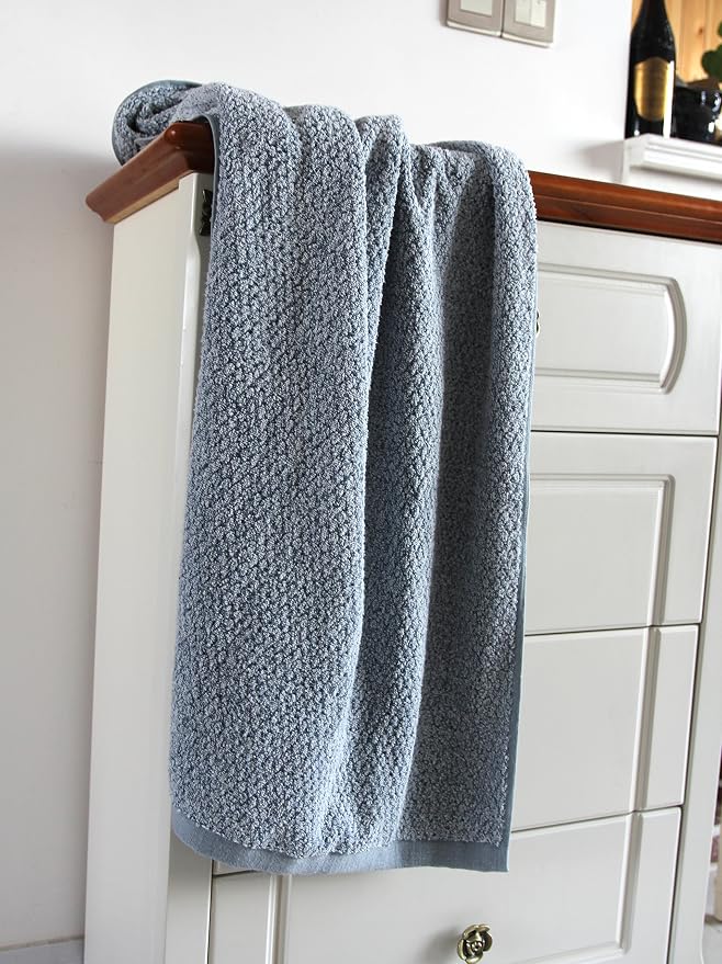 Everplush Diamond Jacquard Bath Sheet 2 Pack in Grey - Image 2