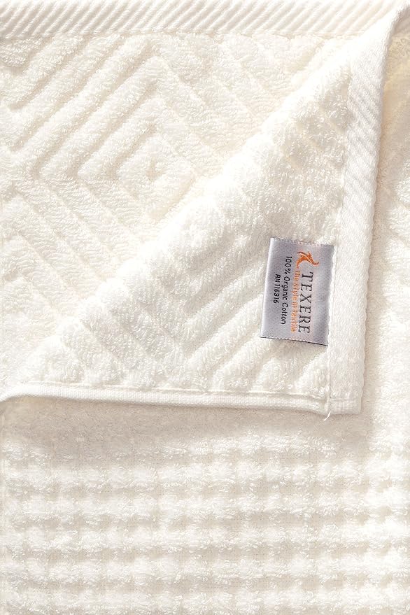 Texere 100% Organic Cotton Jacquard 650 GSM Premium Bath Towel Set - Image 4