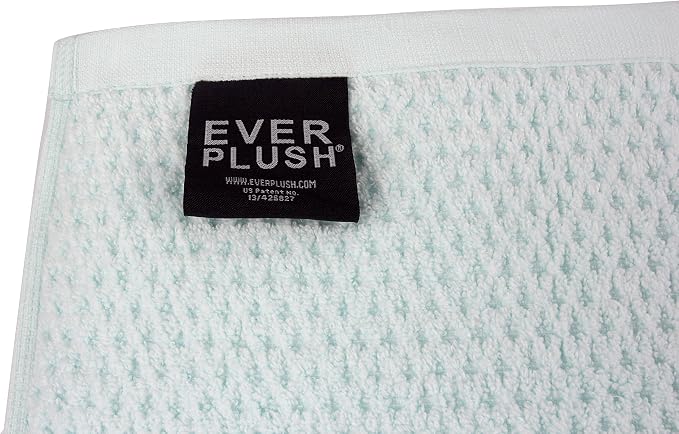 Everplush Diamond Jacquard Bath Sheet 2 Pack in Hushed Green - Image 4