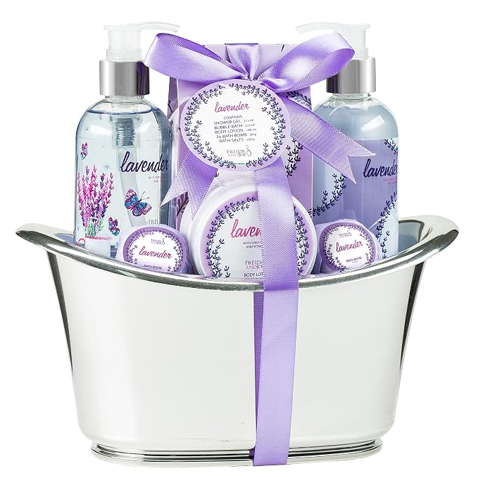 Aromatherapy Essentials Spa Set by FreidaandJoe