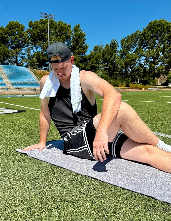 We Sweat’s Microfiber Gym Towels, Fast Drying Men & Women Workout Gear - Image 2